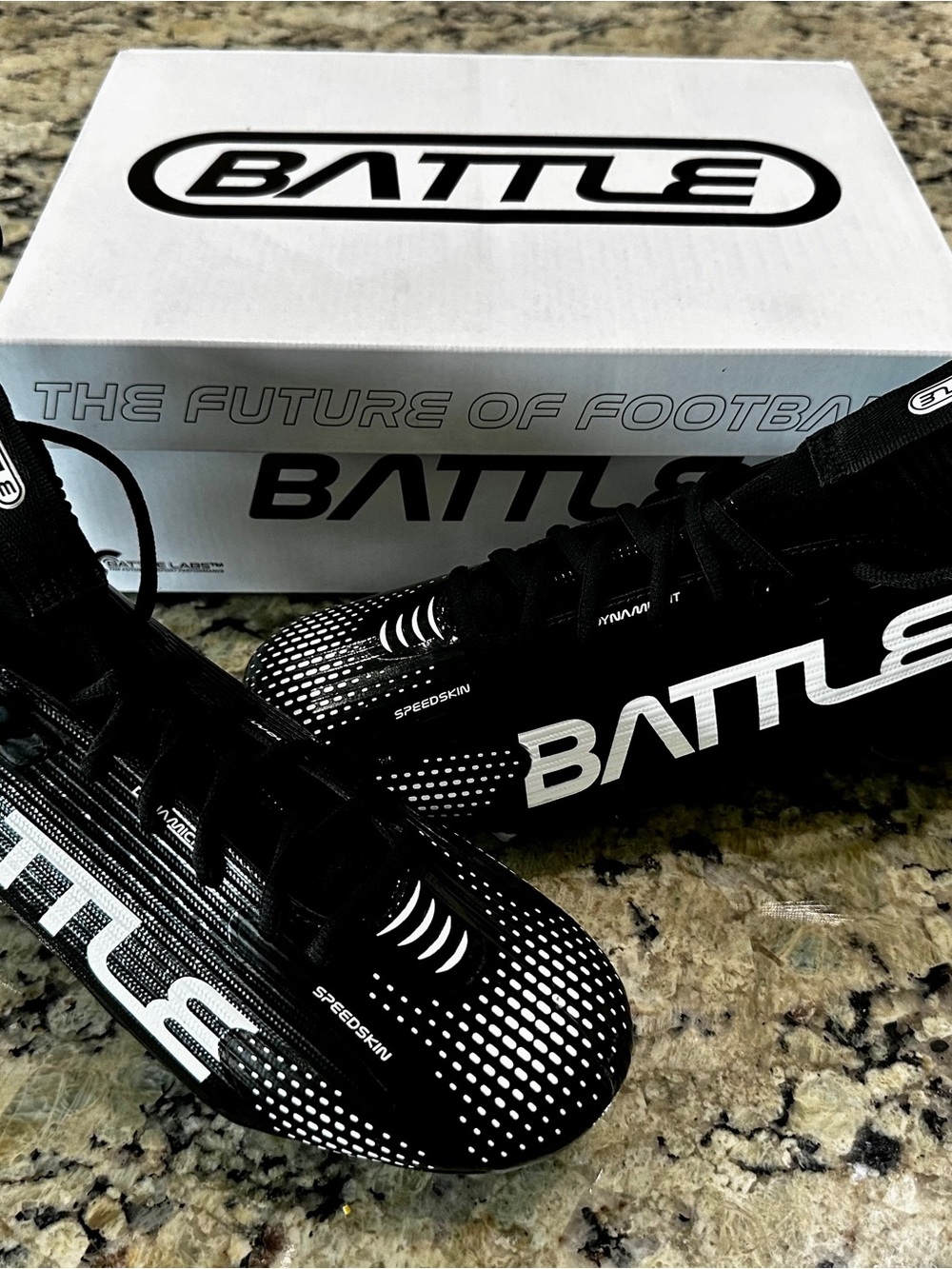 BATTLE Astrofly Black Football Cleats, size 10.5, skull wrap & NXTRND gloves - Picture 4 of 10
